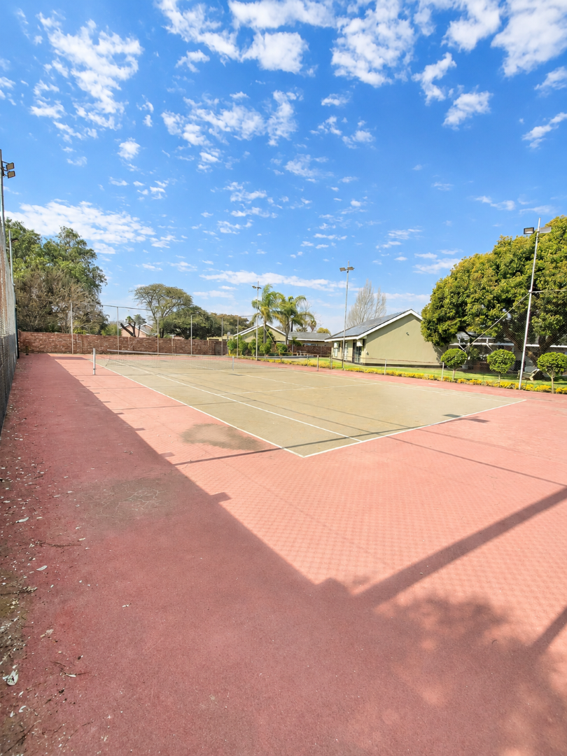 5 Bedroom Property for Sale in Flamwood North West
